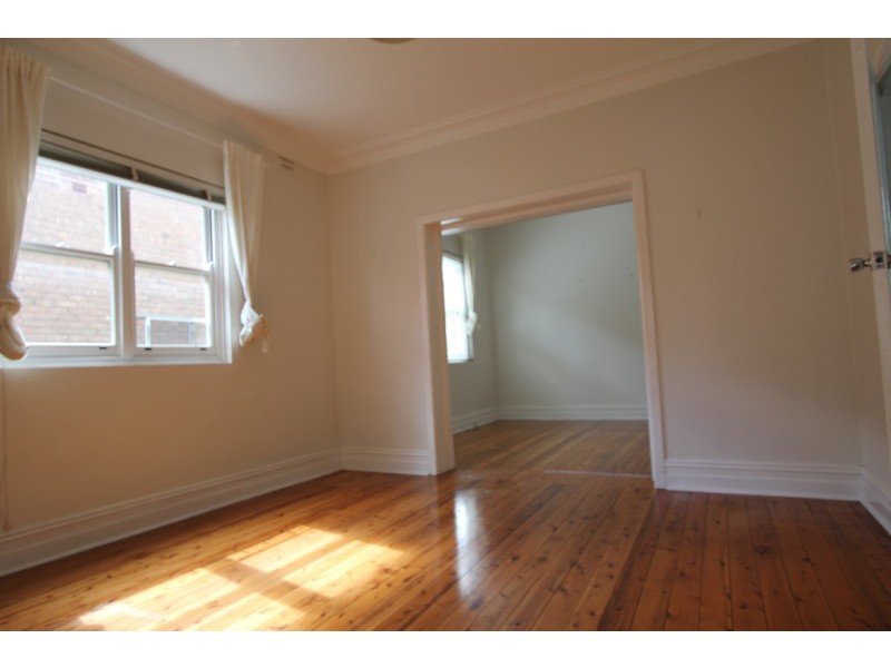 10 Challis Avenue, Dulwich Hill NSW 2203