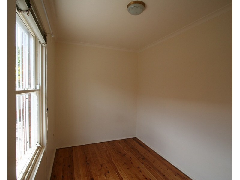 2/114 Silver Street, Sydenham NSW 2044
