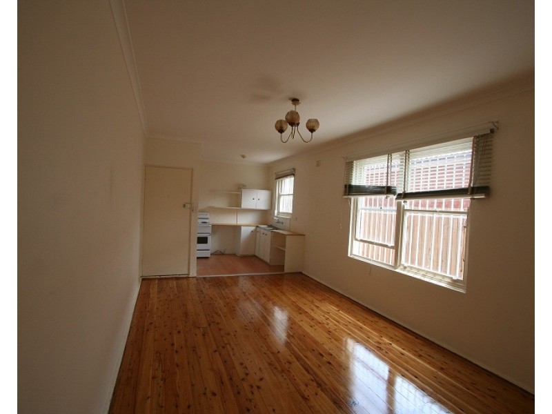 2/114 Silver Street, Sydenham NSW 2044
