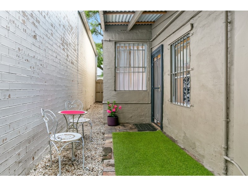 27 Fulham Street, Newtown NSW 2042