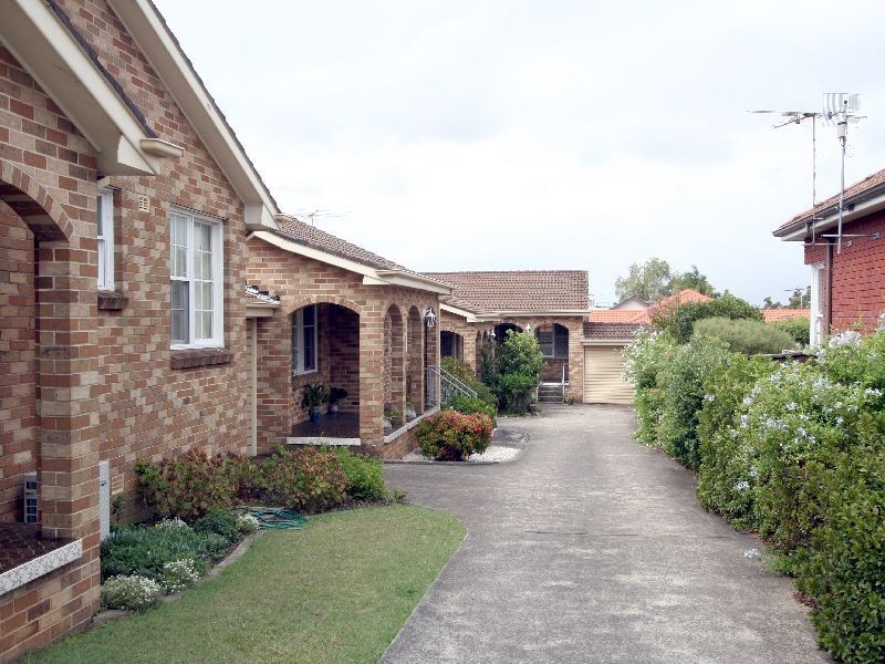 2/2 Regent Street, Bexley NSW 2207