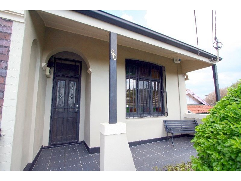 90 Beauchamp Street, Marrickville NSW 2204