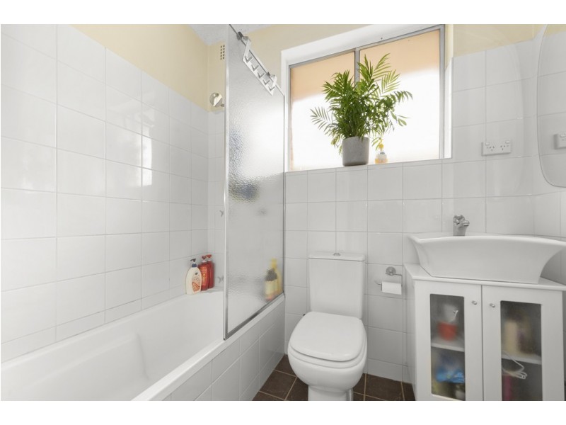 11/23 Wemyss St, Enmore NSW 2042