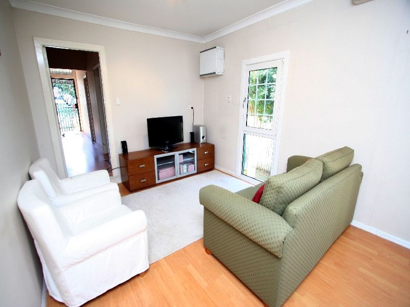 30 Newington Road, Marrickville NSW 2204