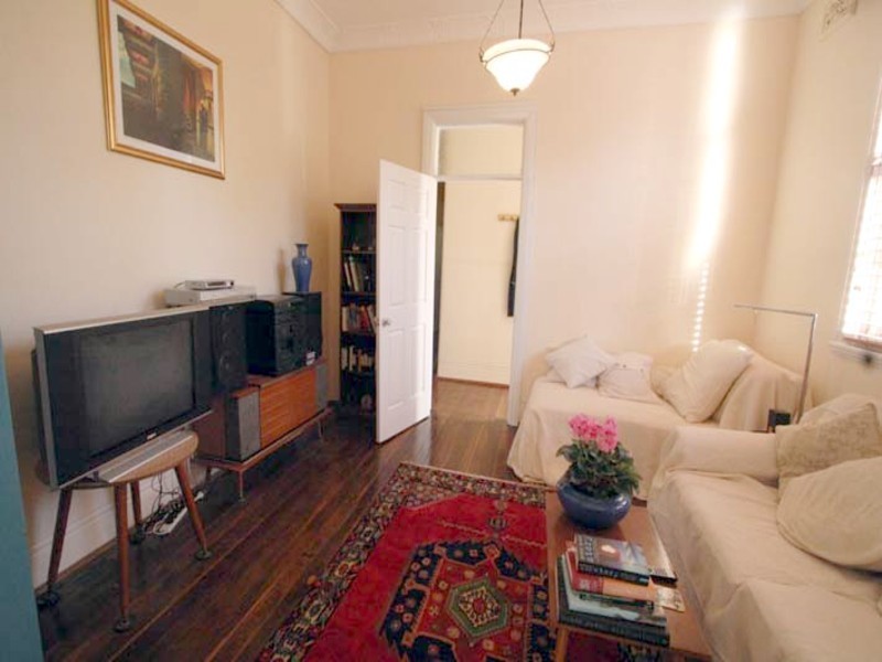 107 Wells Street, Newtown NSW 2042