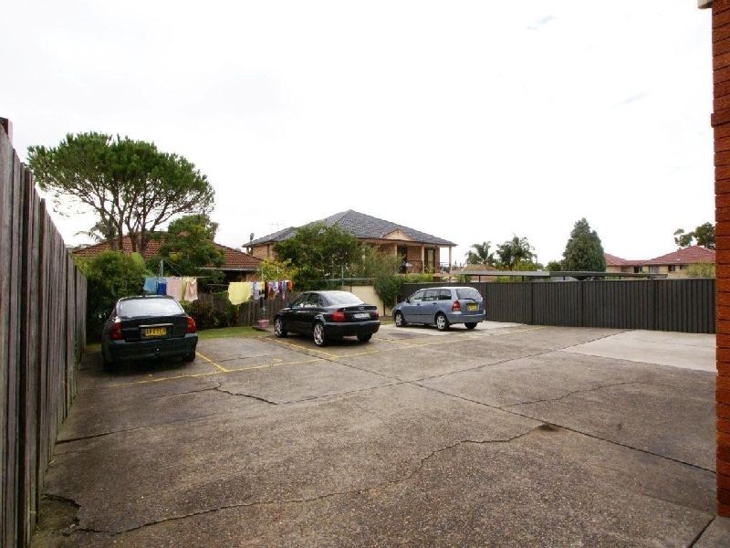 9/14 Northcote Street, Canterbury NSW 2193