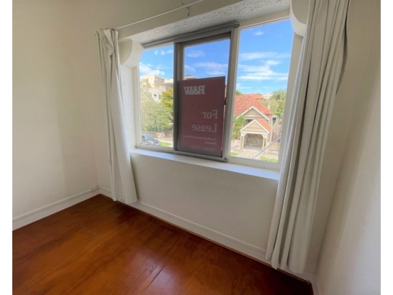 1/12 REGINALD STREET, Mosman NSW 2088
