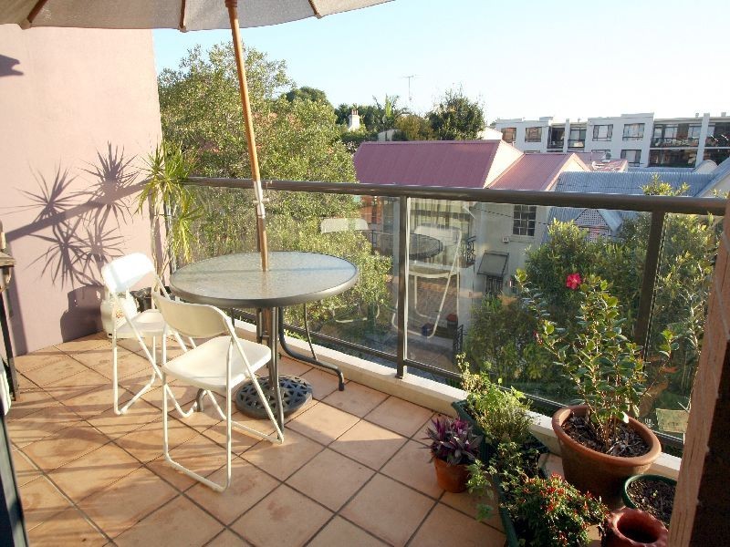 204/10 Fitzgerald Street, Newtown NSW 2042