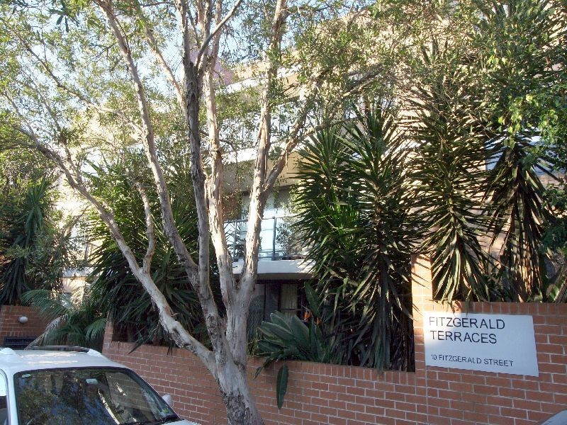204/10 Fitzgerald Street, Newtown NSW 2042