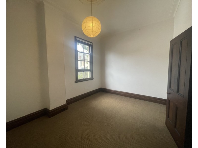 1 Jarocin Avenue, Glebe NSW 2037