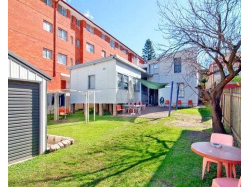 9/300 Livingstone Road, Marrickville NSW 2204