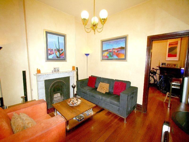 8 Thomas Street, Darlington NSW 2008