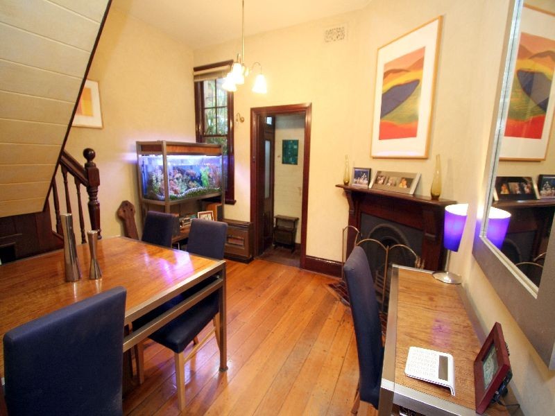 8 Thomas Street, Darlington NSW 2008