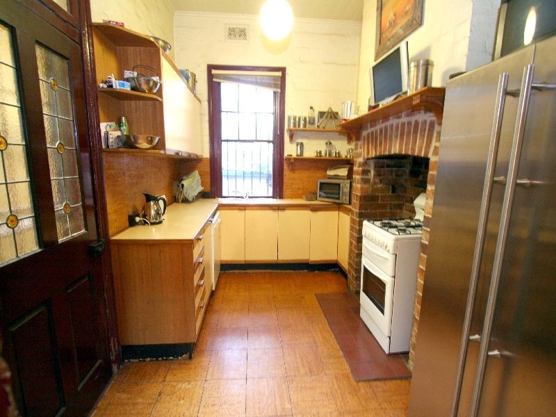 8 Thomas Street, Darlington NSW 2008