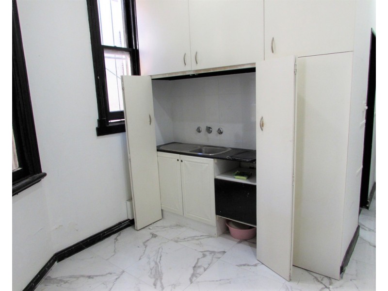 1/207 King Street, Newtown NSW 2042