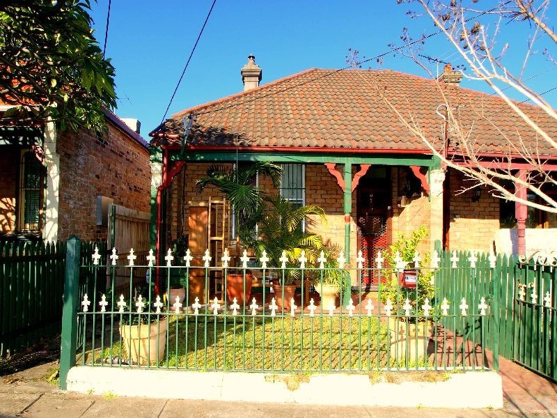 23 England Avenue, Marrickville NSW 2204