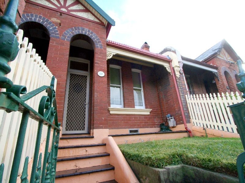 137 Edgeware Road, Enmore NSW 2042