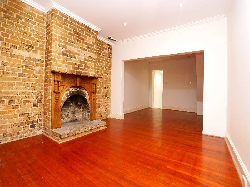 23 Sutherland Street, St Peters NSW 2044