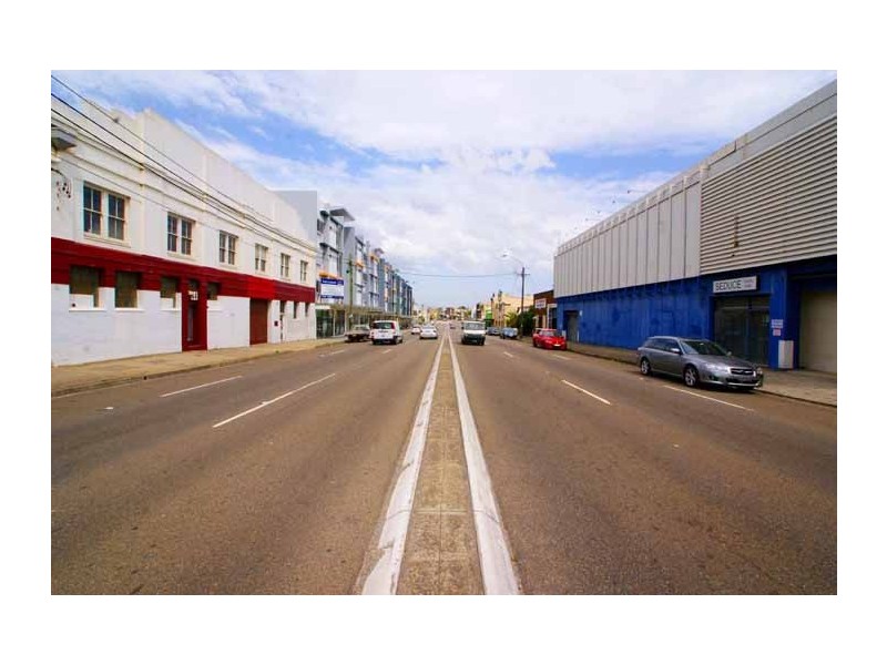 44-46 Princes Highway and 3 Barwon Park Road, St Peters NSW 2044