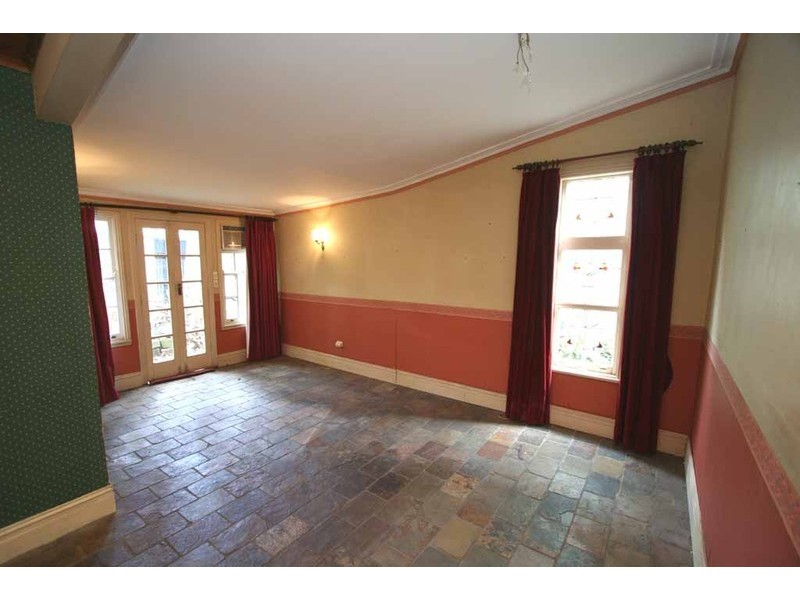 110 Camden Street, Enmore NSW 2042