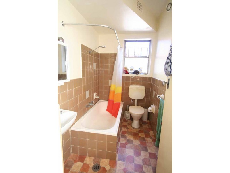 3/6-8 Camden Road, Newtown NSW 2042