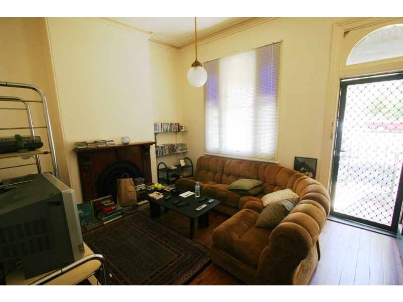 21 Leamington Ave, Newtown NSW 2042