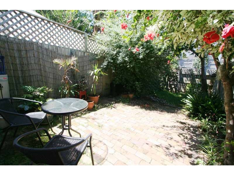 21 Leamington Ave, Newtown NSW 2042