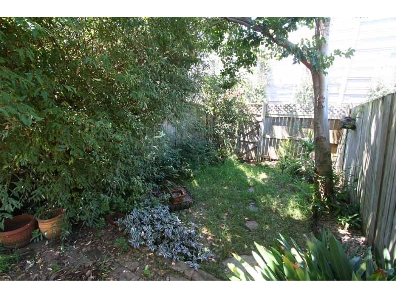 21 Leamington Ave, Newtown NSW 2042