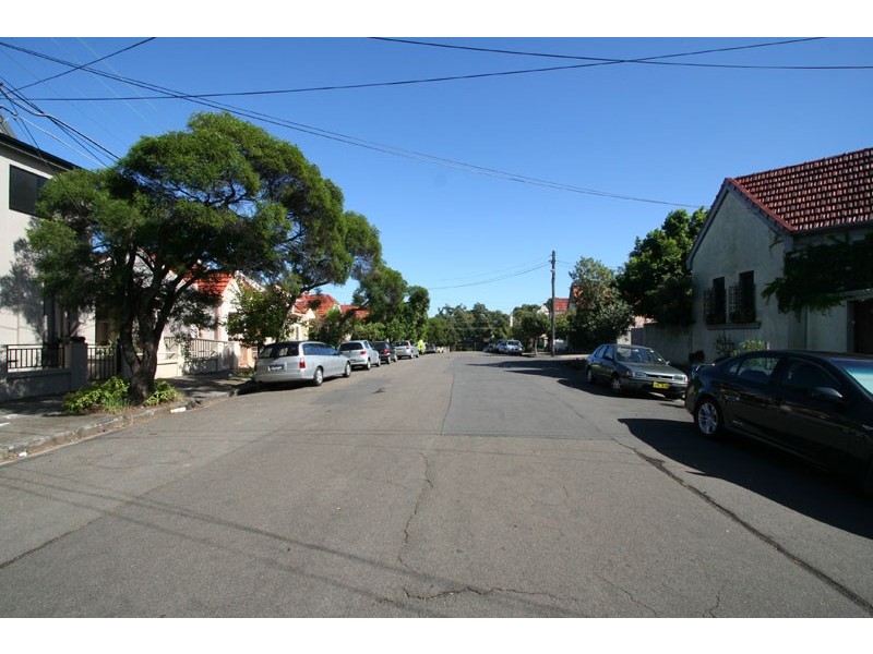 32 Scouller Street, Marrickville NSW 2204