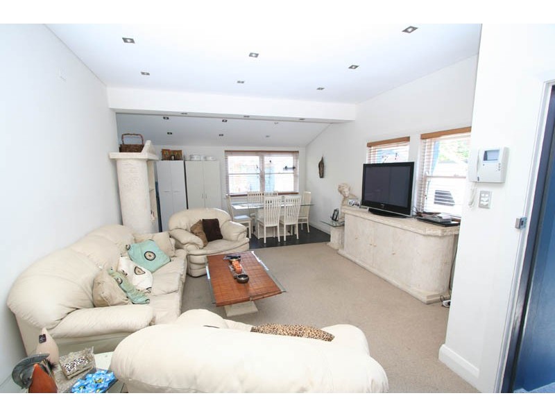 183 Bay Street, Brighton-le-sands NSW 2216