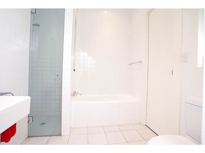 27 Holmwood Street, Newtown NSW 2042