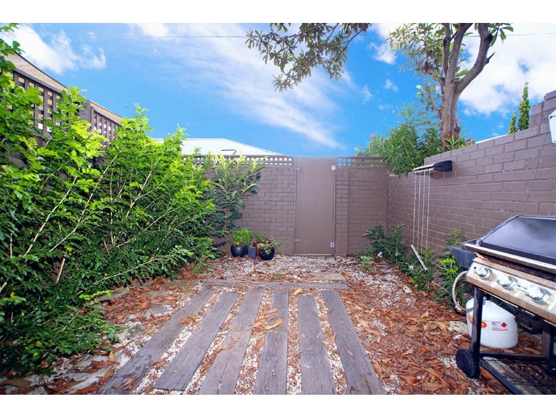 27 Holmwood Street, Newtown NSW 2042