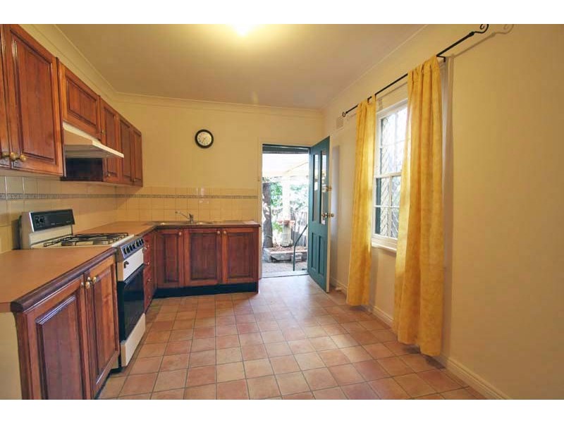 28 Charles Street, Erskineville NSW 2043