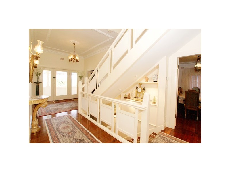 22 Yarranabbe Road, Darling Point NSW 2027