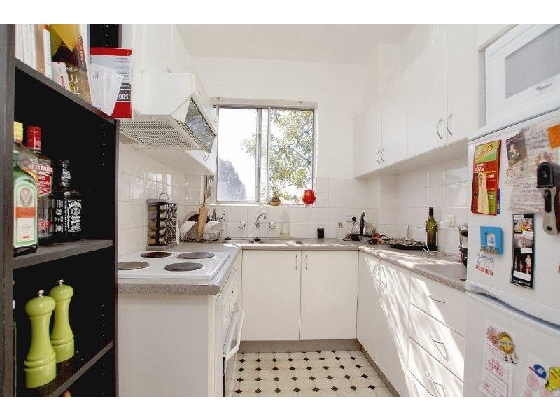 6/22  Kingston Road, Camperdown NSW 2050