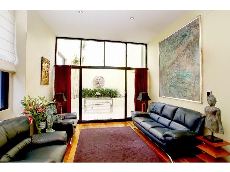 1/32 Gibbens Street, Camperdown NSW 2050