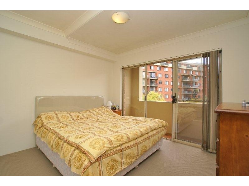 18/1B Coulson St, Erskineville NSW 2043