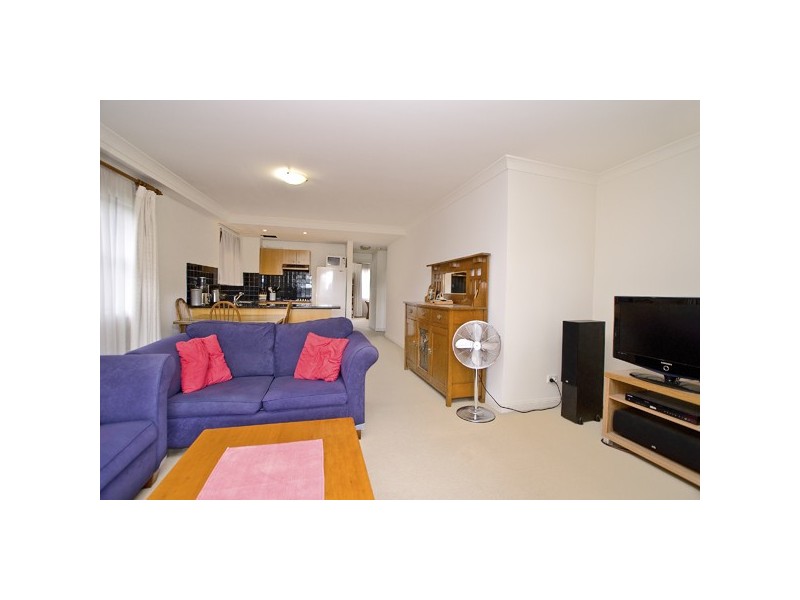 18/7a Ivy Street, Darlington NSW 2008