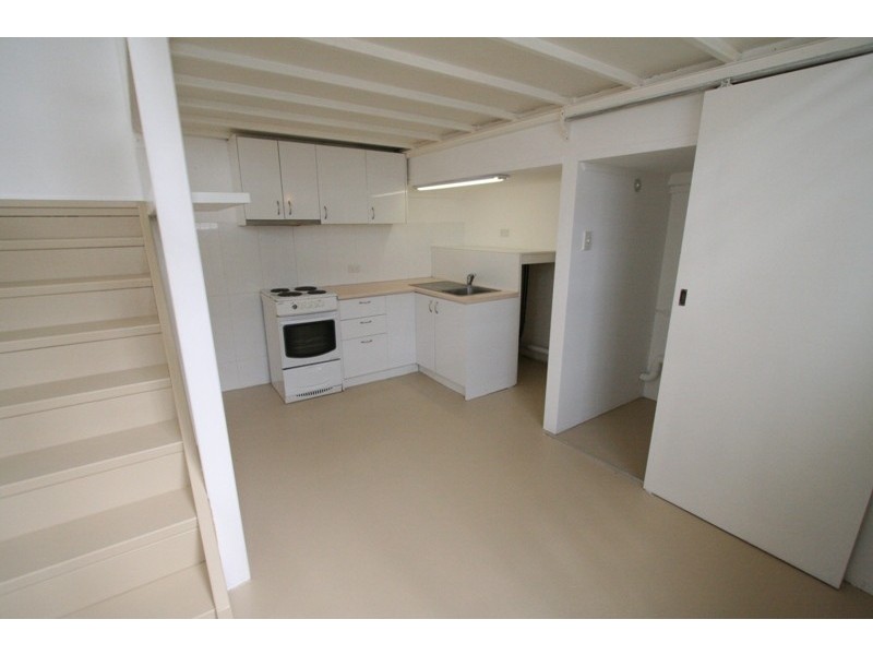 5/REAR/258 Illawara Road, Marrickville NSW 2204