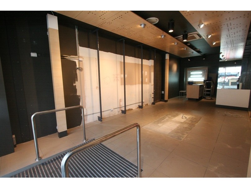 Shop 212-214 King Street, Newtown NSW 2042