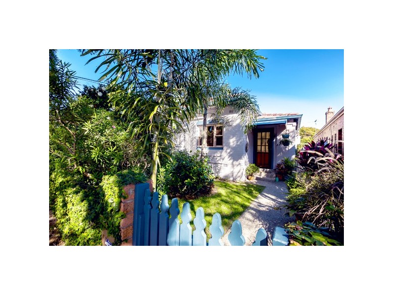 10 Surrey Street, Marrickville NSW 2204