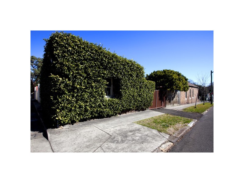 2 Kingston Road, Camperdown NSW 2050