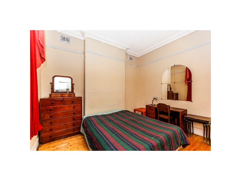 2 Kingston Road, Camperdown NSW 2050