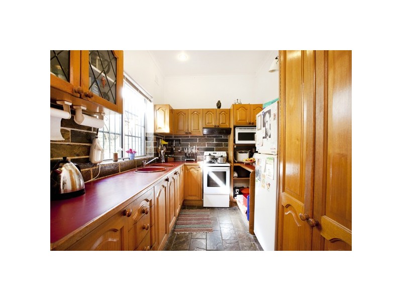 130 Camden Street, Enmore NSW 2042