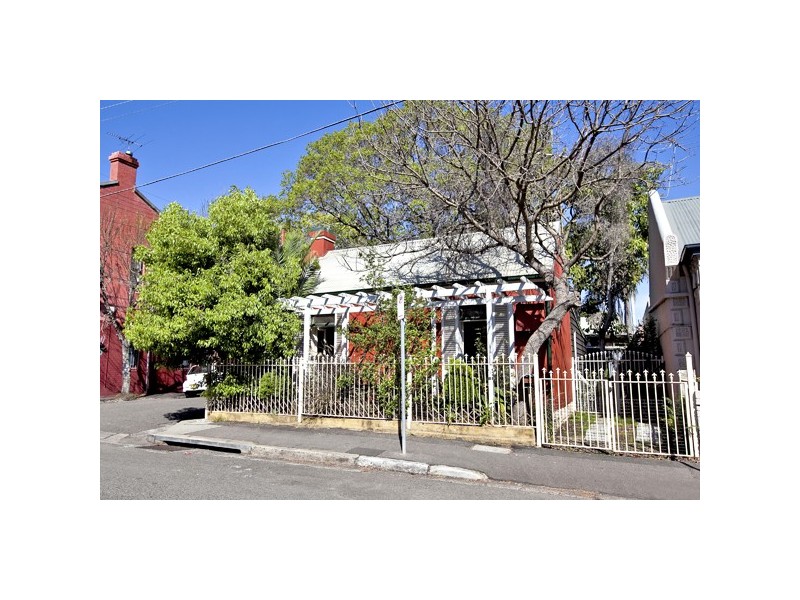110 Camden Street, Enmore NSW 2042