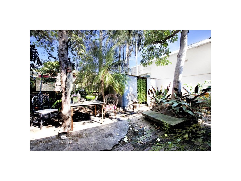 110 Camden Street, Enmore NSW 2042