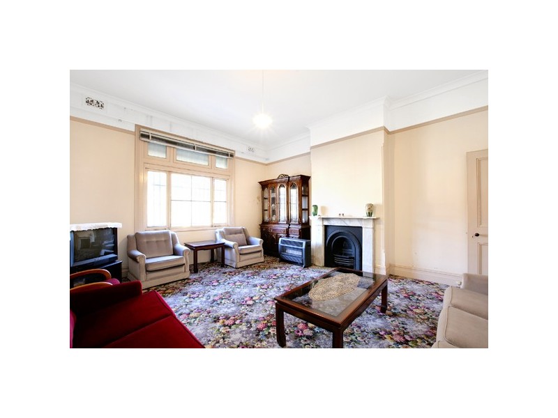 555 King Street, Newtown NSW 2042