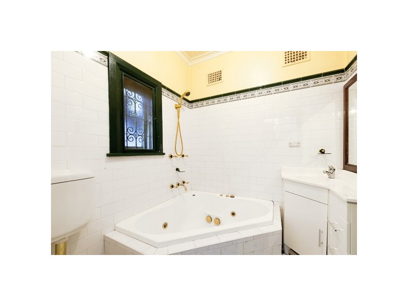 3 John Street, Petersham NSW 2049