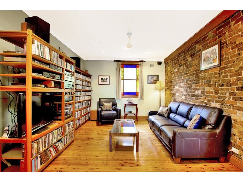 89 Camden Street, Enmore NSW 2042