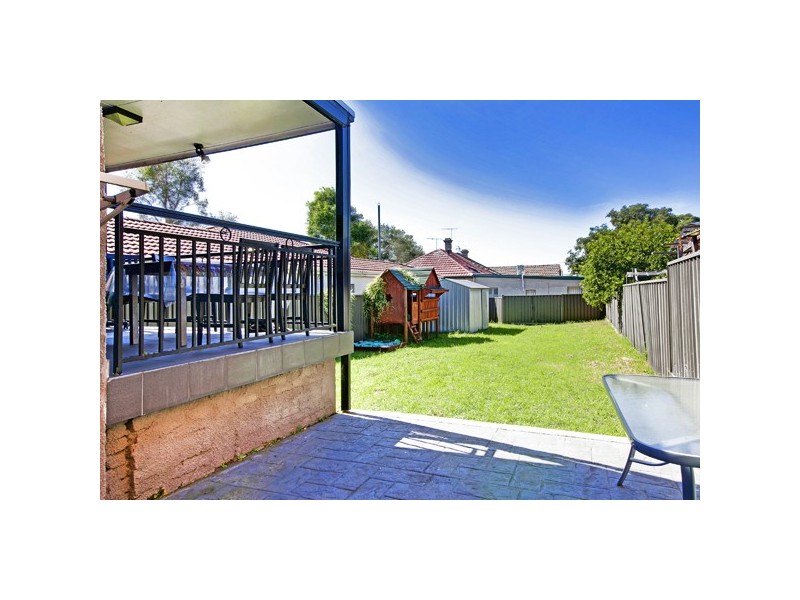 16 Excelsior Parade, Marrickville NSW 2204